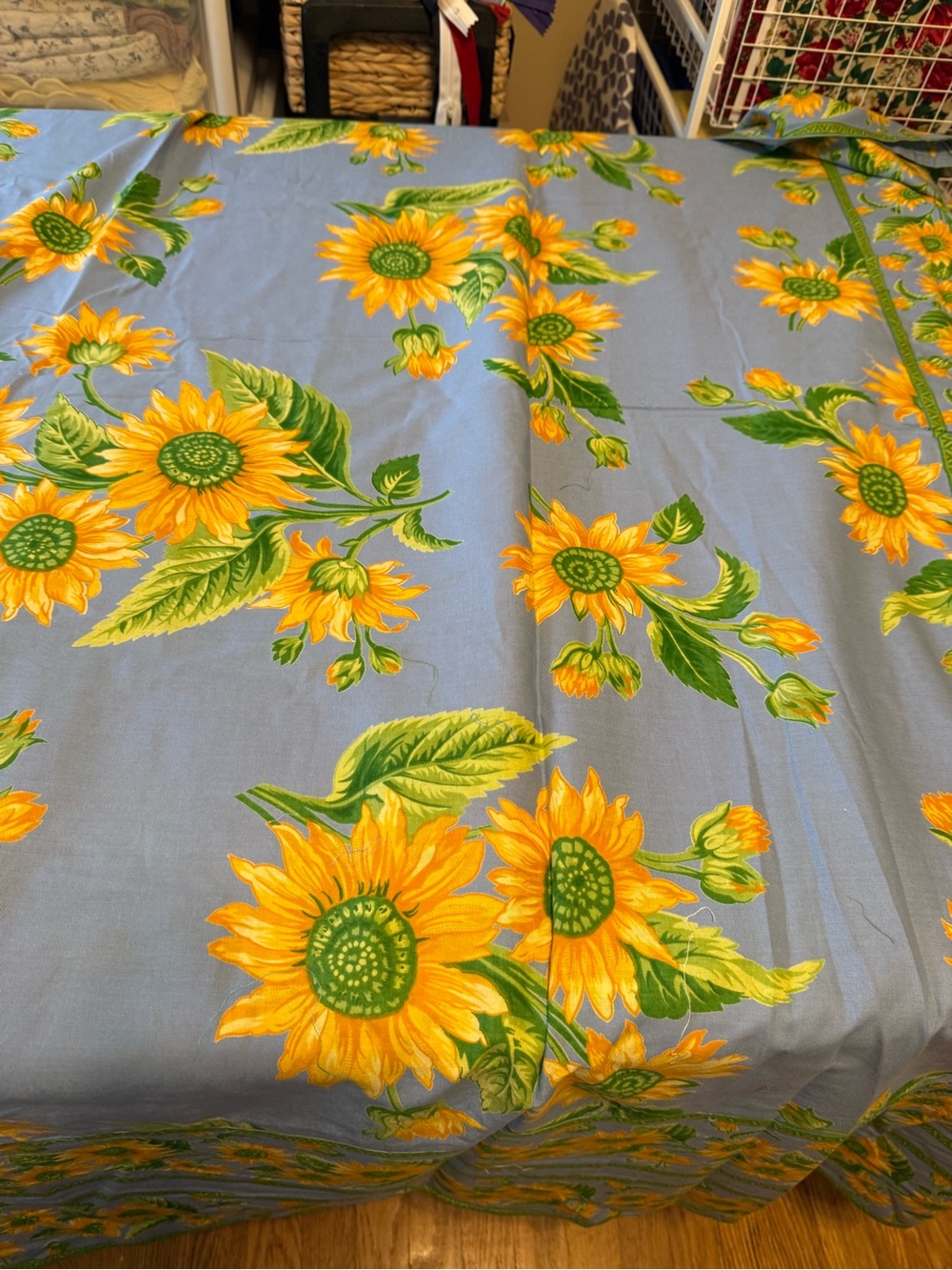 Vintage cotton tablecloth by April Cornell